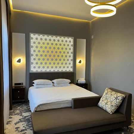 Jasmine Hotel Taraz Exterior photo